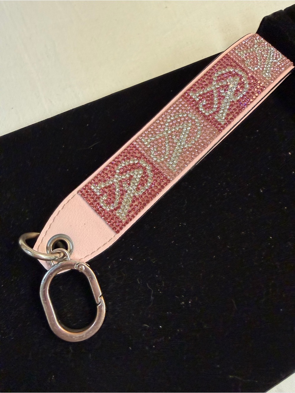 Pink Crystal-Embellished Key Strap - Picture 4 of 9